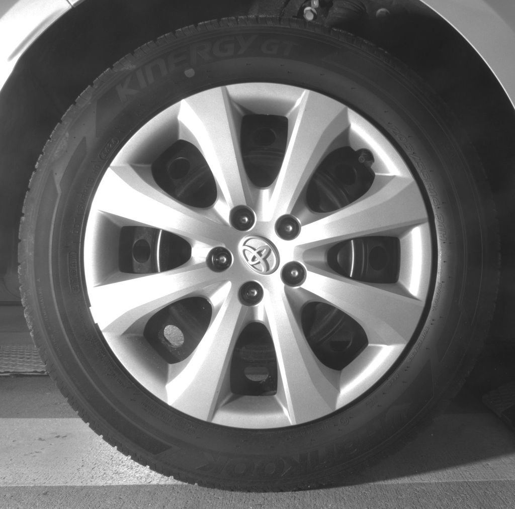 Used 2025 Toyota Corolla LE FWD image 13