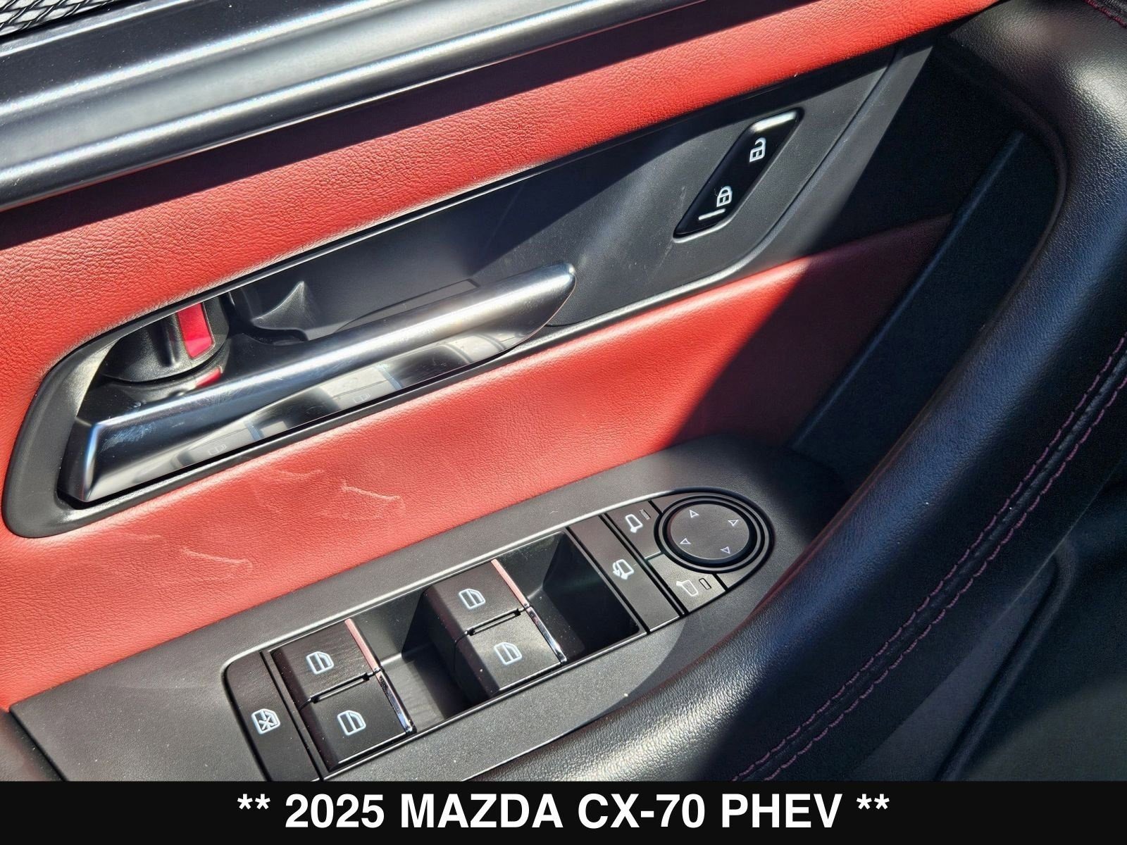 New 2025 MAZDA CX-70 Plug-In Hybrid w/ Premium Plus image 12