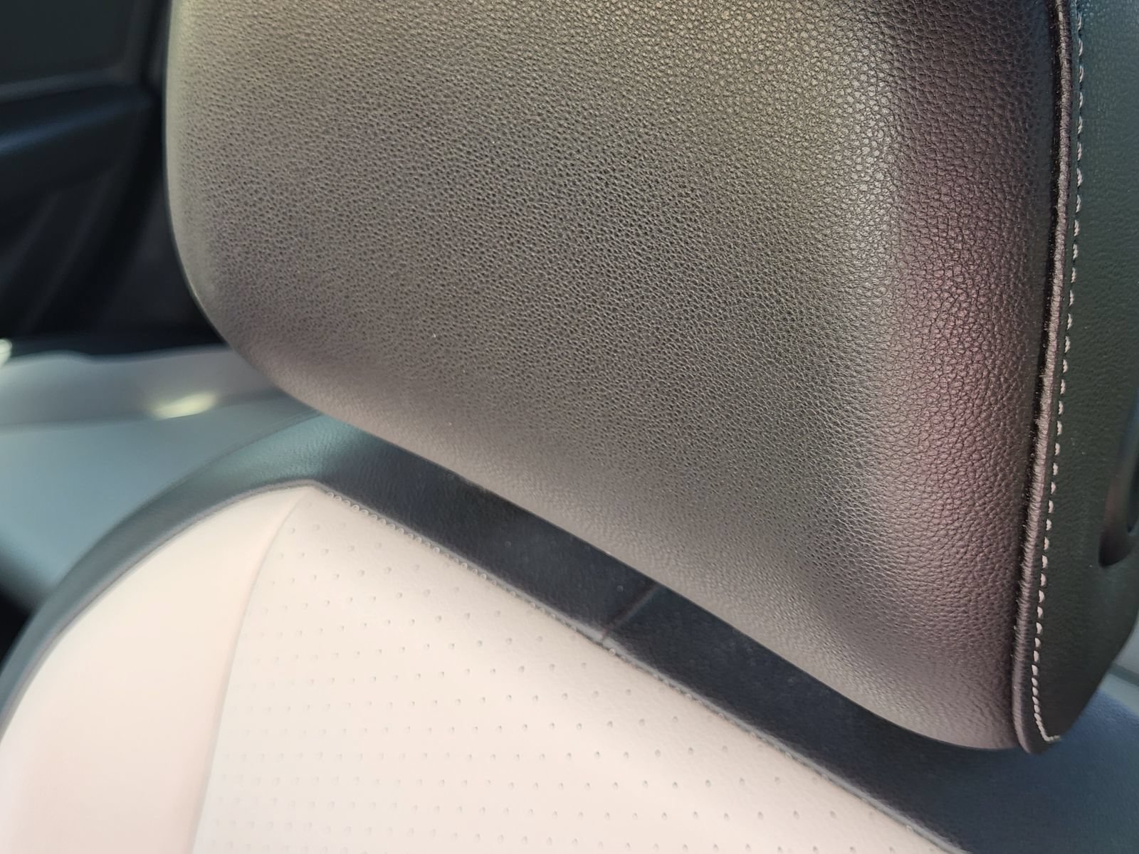 Used 2019 Volkswagen Jetta R-Line FWD image 17