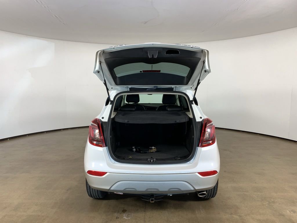 Used 2017 Buick Encore Essence w/ Experience Buick Package FWD image 12