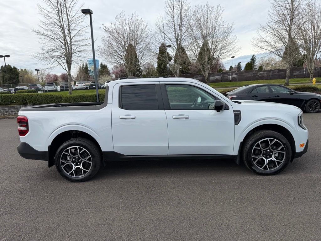 Used 2025 Ford Maverick Lariat w/ 4K Tow Package image 9