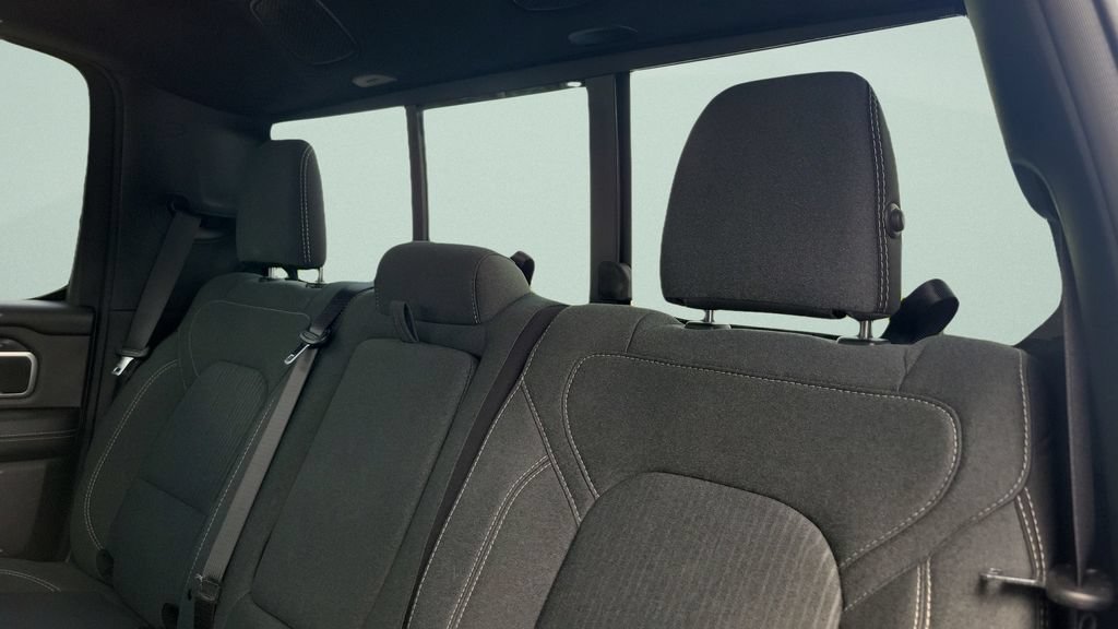 Used 2024 RAM 1500 Big Horn AWD/4WD image 10