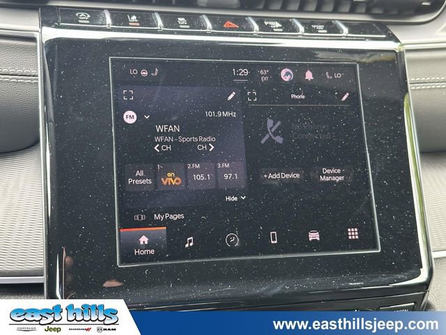 Certified 2025 Jeep Grand Cherokee Altitude AWD/4WD image 41
