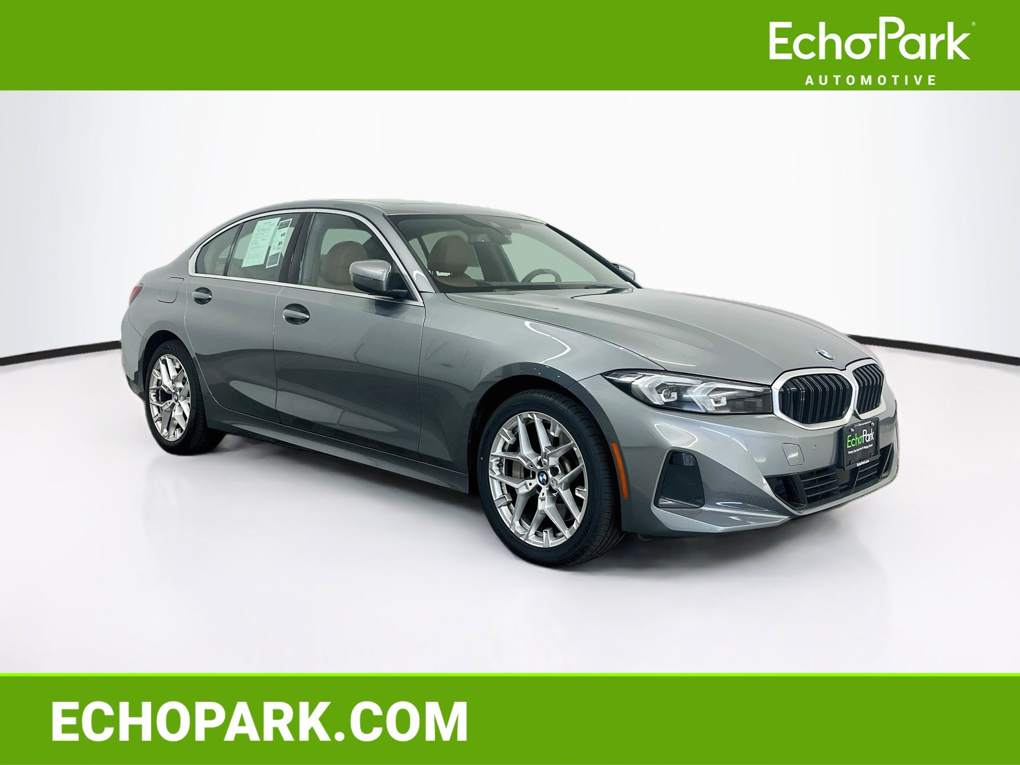 Used 2025 BMW 330i xDrive Sedan AWD/4WD image 1