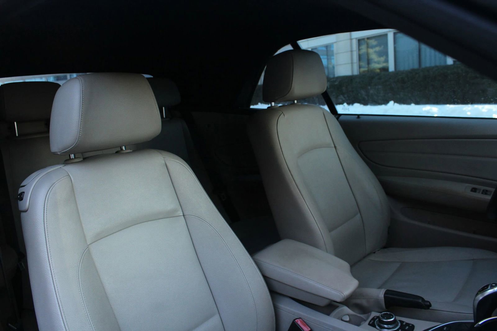 Used 2012 BMW 135i Convertible RWD image 19