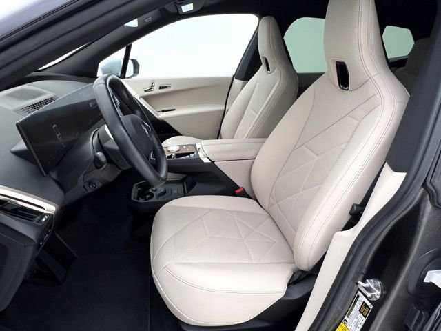 Certified 2024 BMW iX xDrive50 w/ Premium Package AWD/4WD image 13