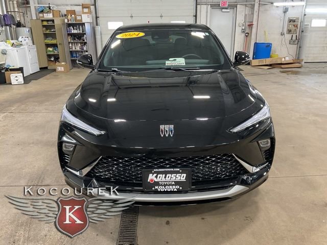 Used 2024 Buick Envista Avenir image 2