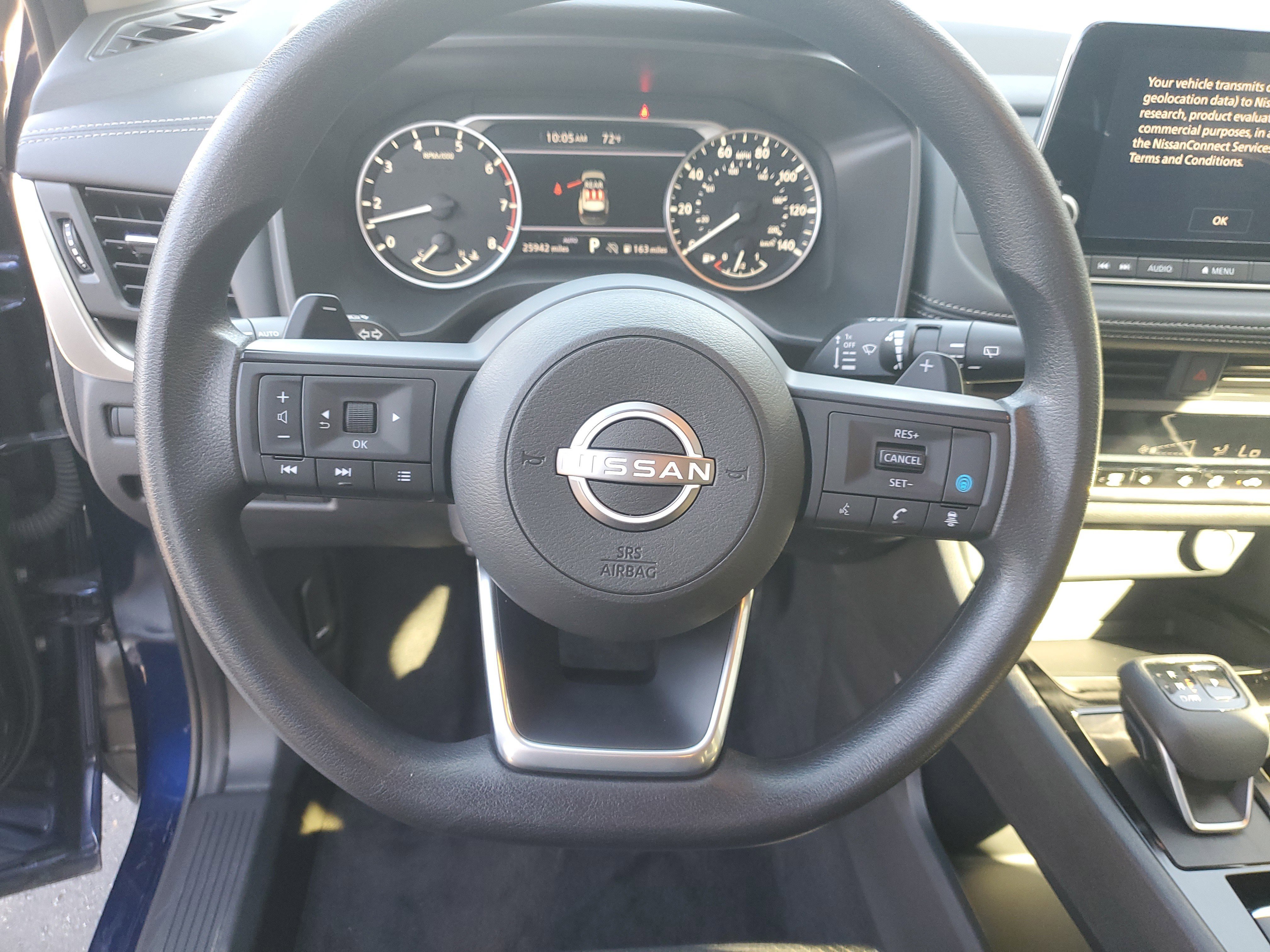 Used 2024 Nissan Rogue SV image 15