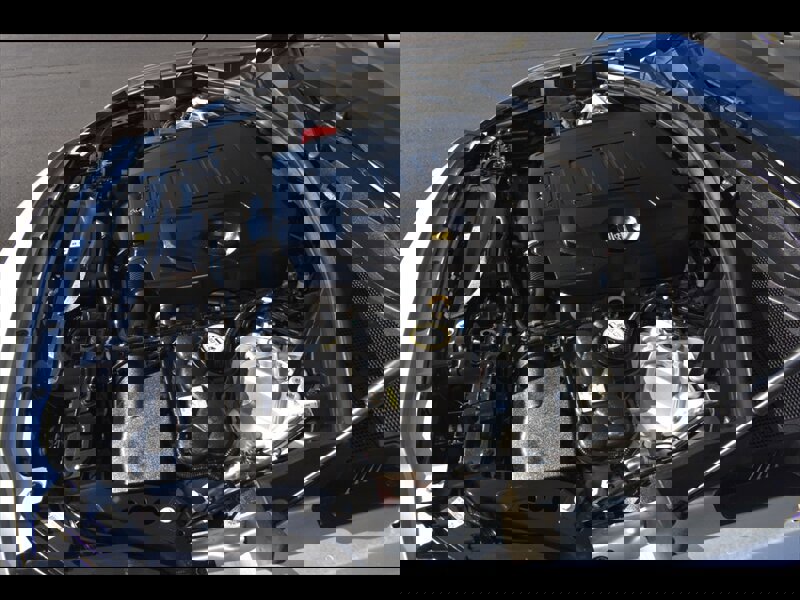 Used 2019 Jaguar F-PACE Premium image 43