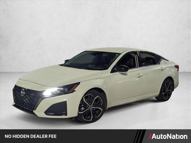 Used 2024 Nissan Altima 2.5 SR