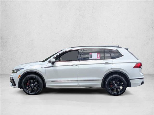 Used 2023 Volkswagen Tiguan SEL R-Line AWD/4WD image 9