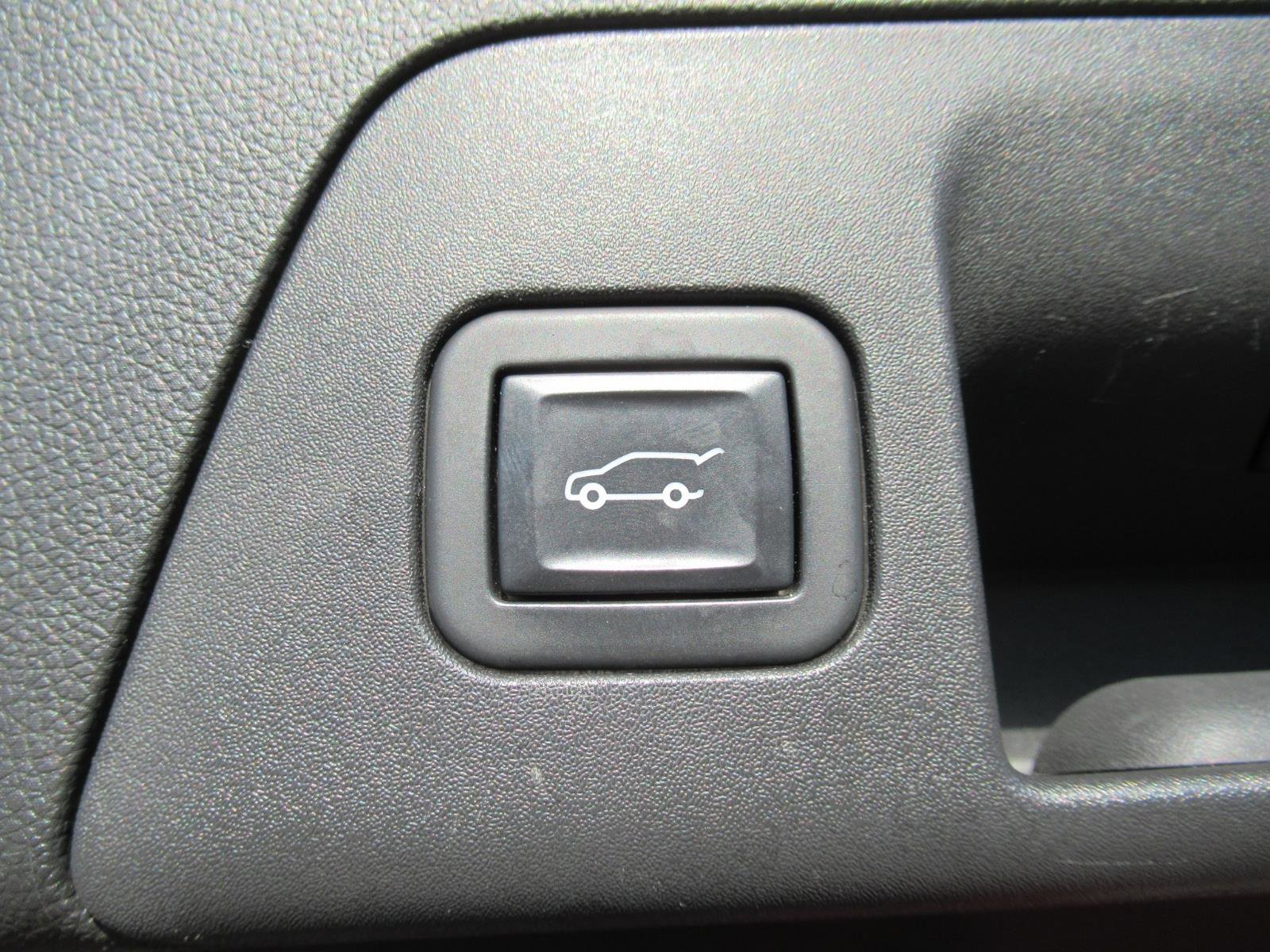 Used 2022 Buick Envision Preferred FWD image 32
