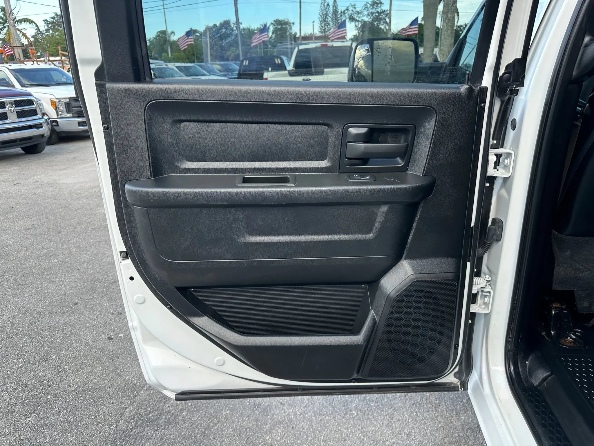 Used 2022 RAM 2500 Tradesman AWD/4WD image 15