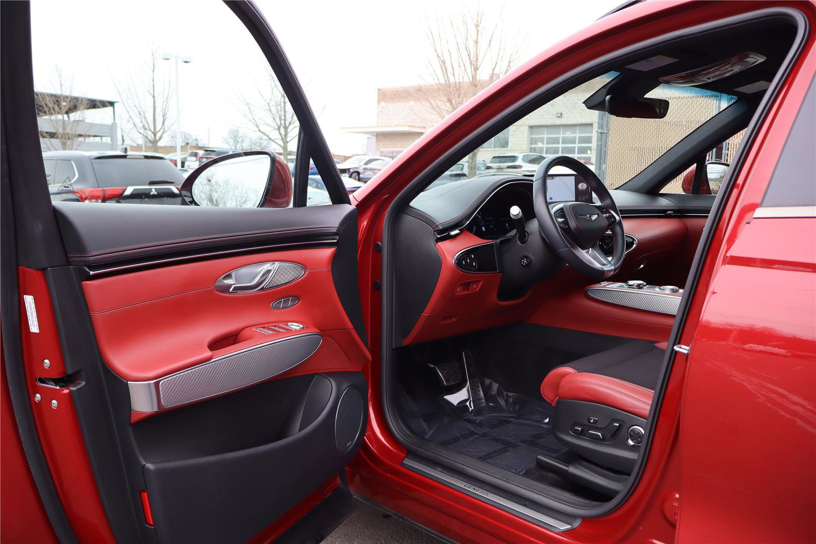 Used 2023 Genesis GV70 2.5T w/ Sport Prestige Package image 12