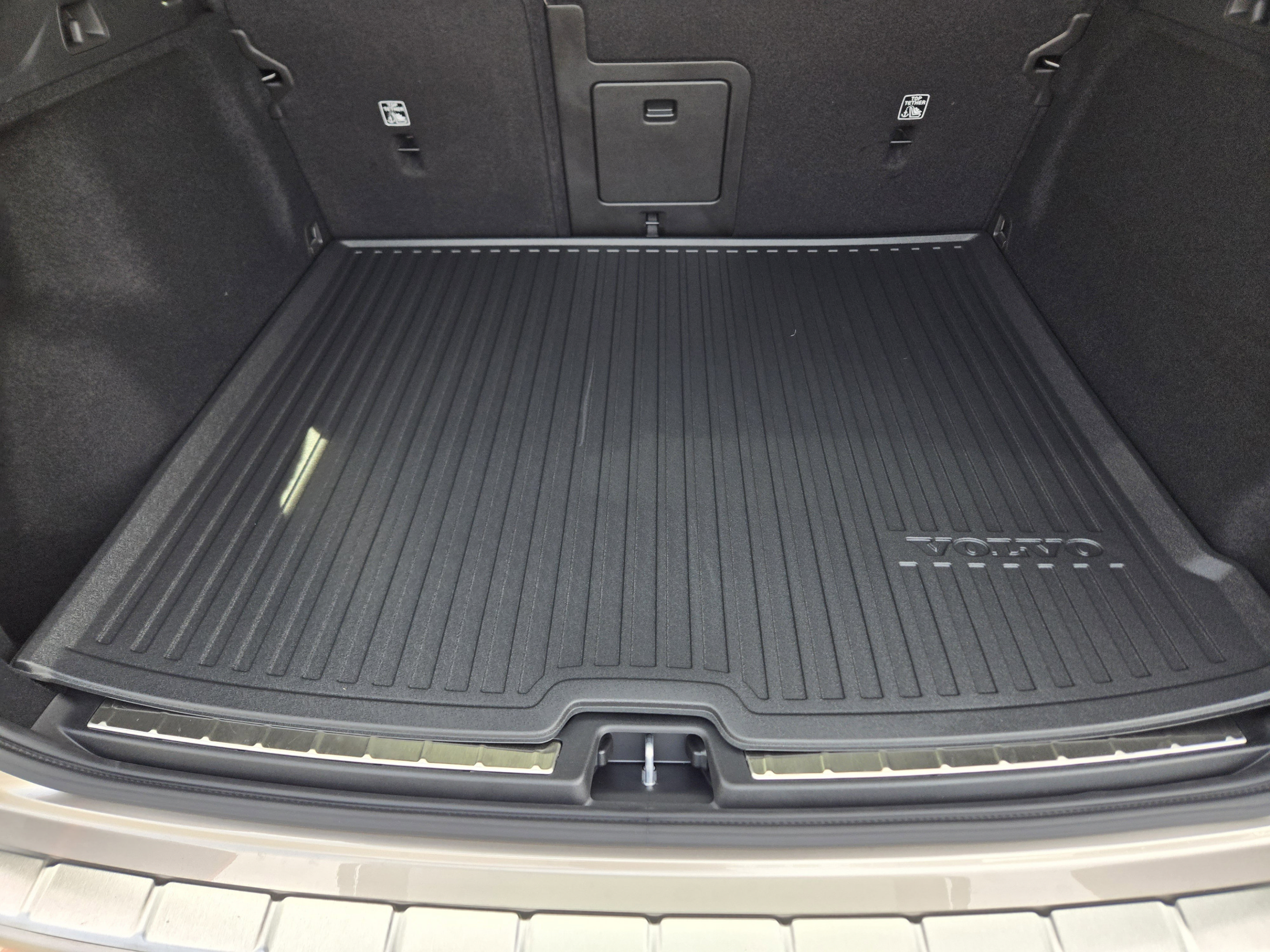 Used 2026 Volvo XC60 B5 Plus w/ Protection Package Premier AWD/4WD image 26