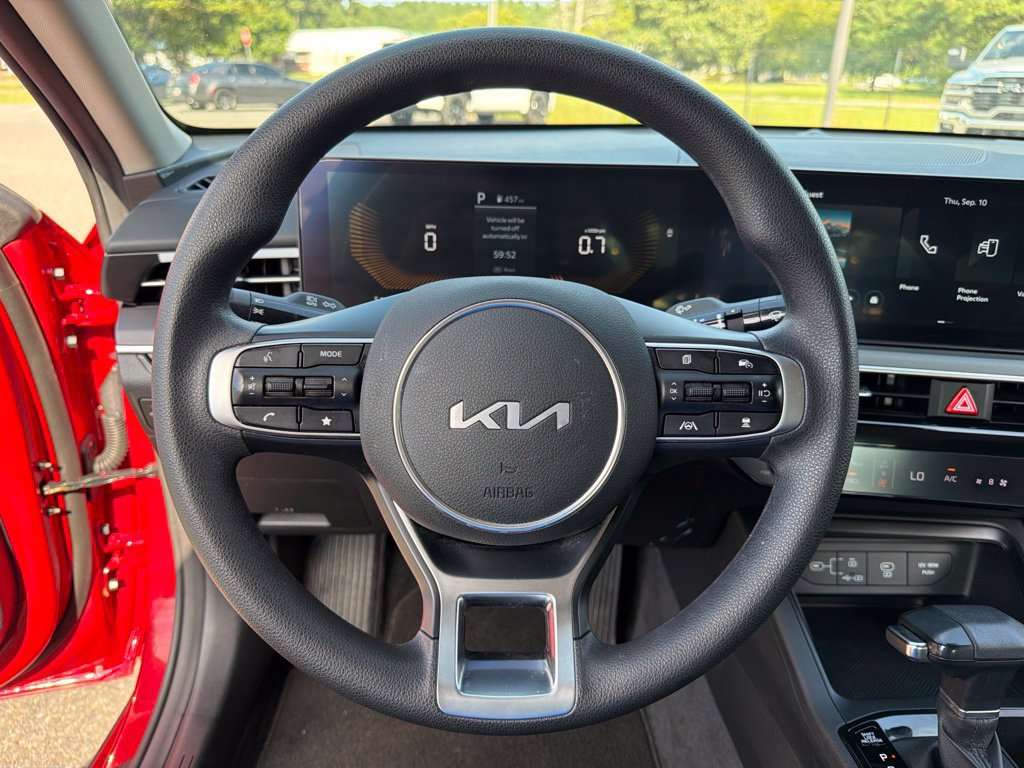 Used 2025 Kia K5 LXS FWD image 20
