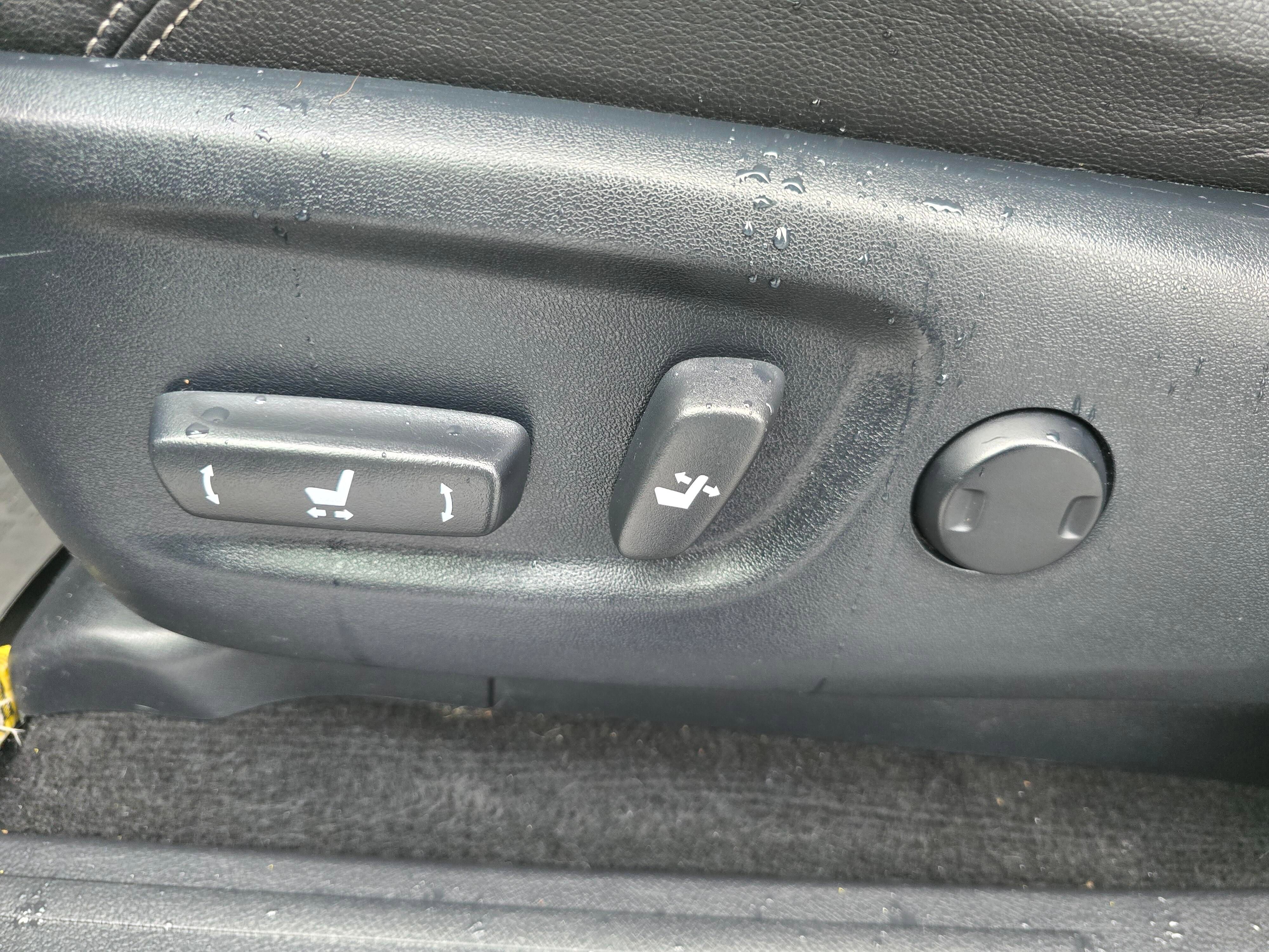 Used 2017 Toyota 4Runner SR5 Premium image 29