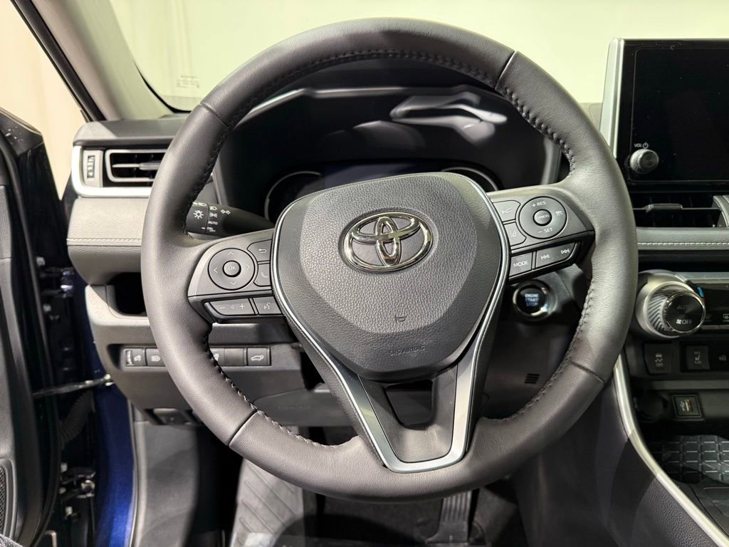 Certified 2024 Toyota RAV4 XLE w/ Convenience Package AWD/4WD image 24