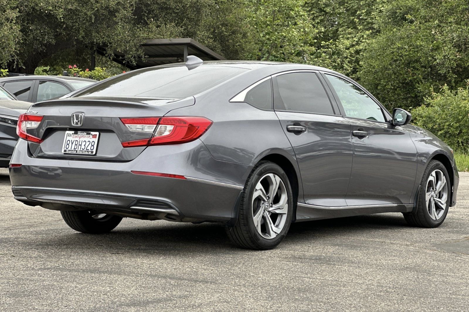 Used 2018 Honda Accord EX image 4