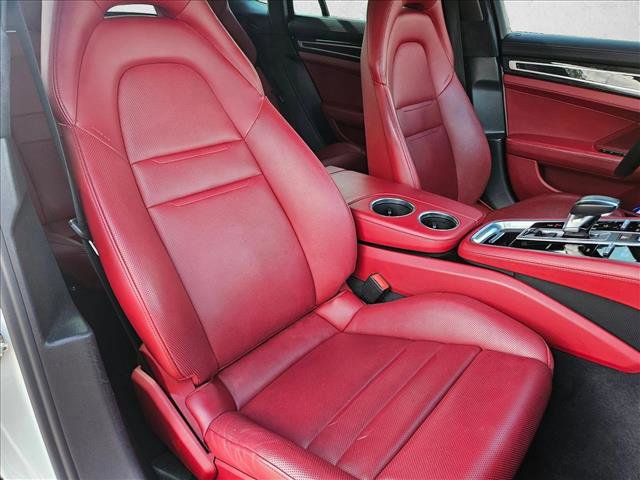 Used 2020 Porsche Panamera Turbo S image 17