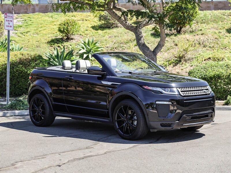 Used 2018 Land Rover Range Rover Evoque SE Dynamic AWD/4WD image 8