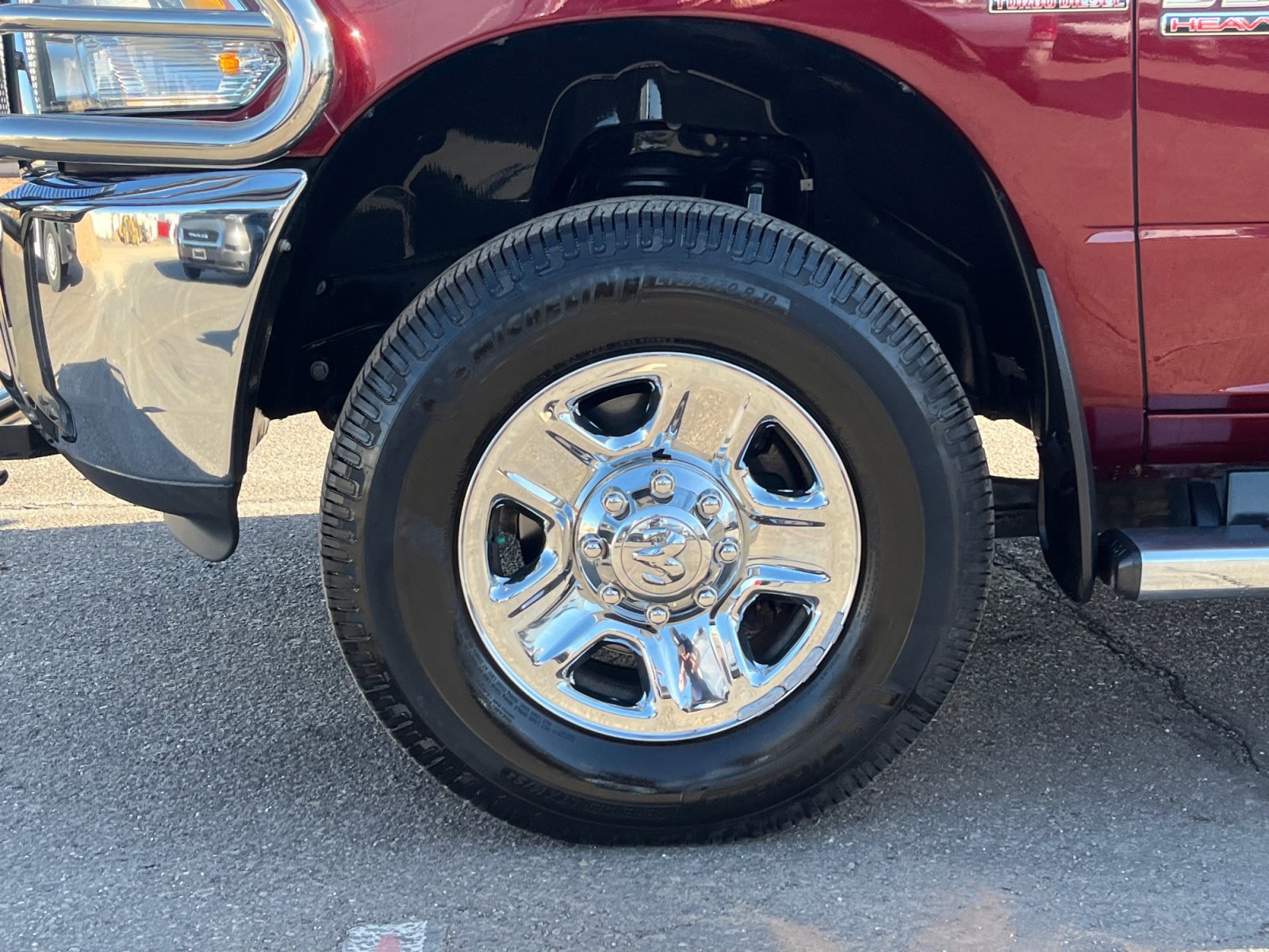 Used 2017 RAM 3500 SLT AWD/4WD image 11