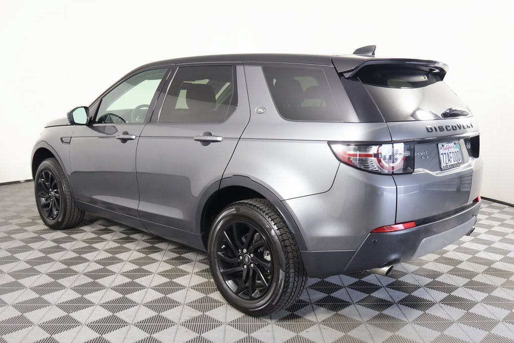 Used 2017 Land Rover Discovery Sport HSE AWD/4WD image 6