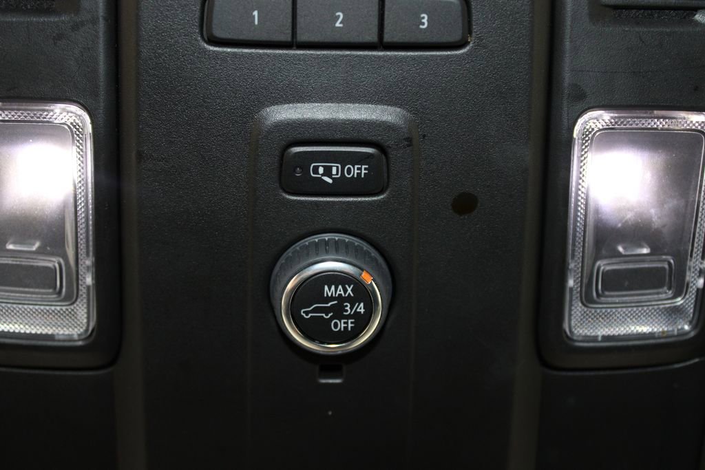 Used 2024 Chevrolet Suburban RST image 57