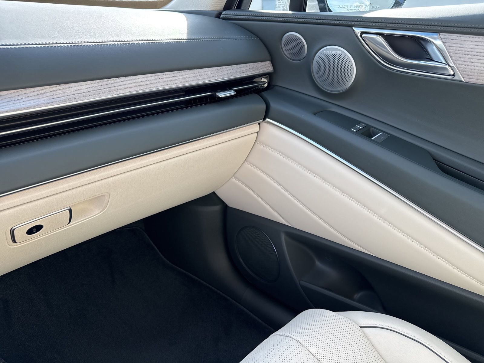 Used 2026 Genesis GV80 2.5T Prestige image 34