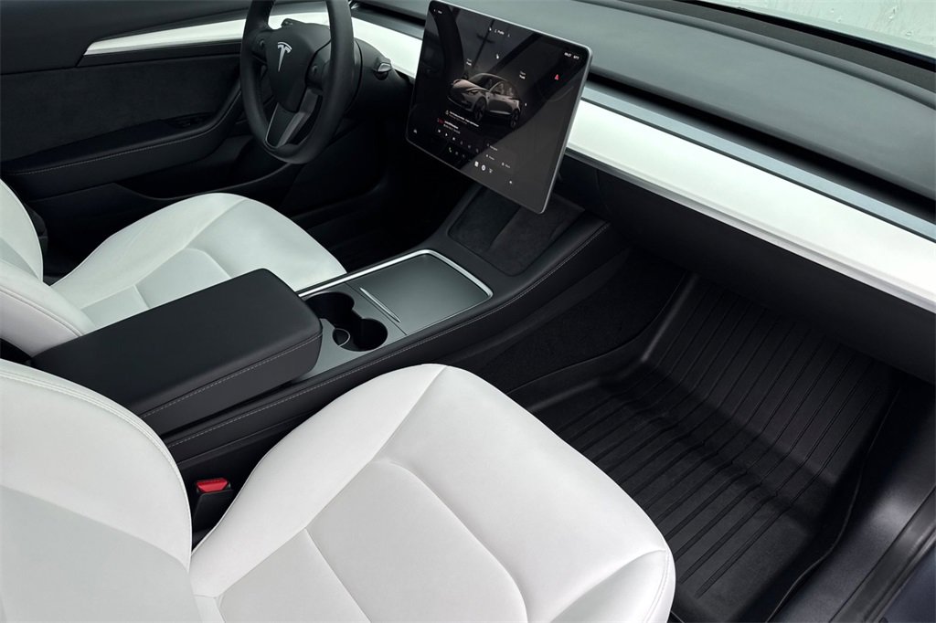 Used 2022 Tesla Model 3 Long Range image 15