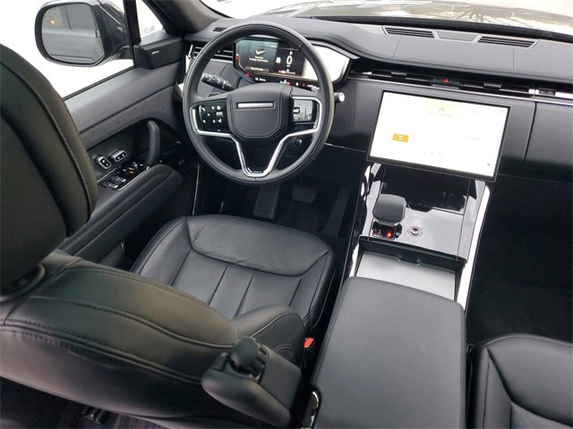 Certified 2025 Land Rover Range Rover Sport SE image 17