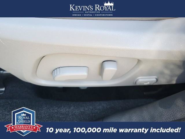 Used 2016 Subaru Forester 2.5i Limited AWD/4WD image 22