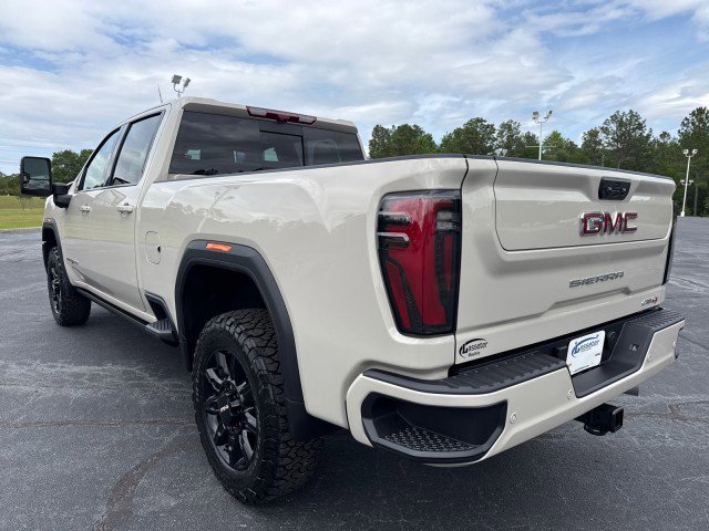 New 2026 GMC Sierra 2500 AT4 AWD/4WD image 8