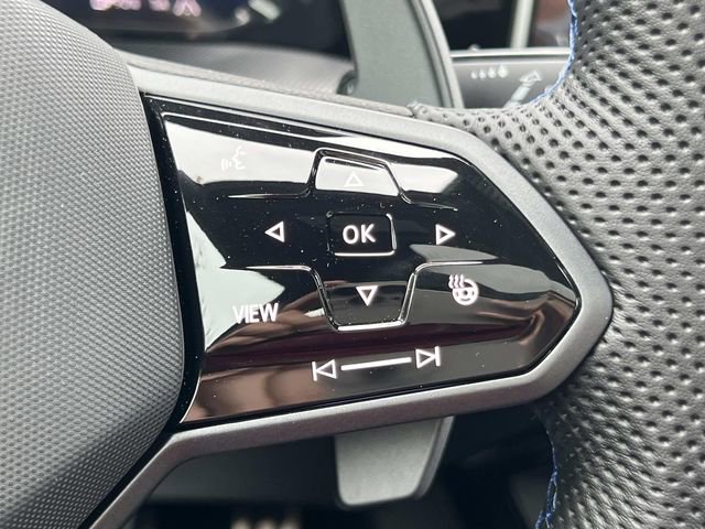 New 2026 Volkswagen Golf image 16