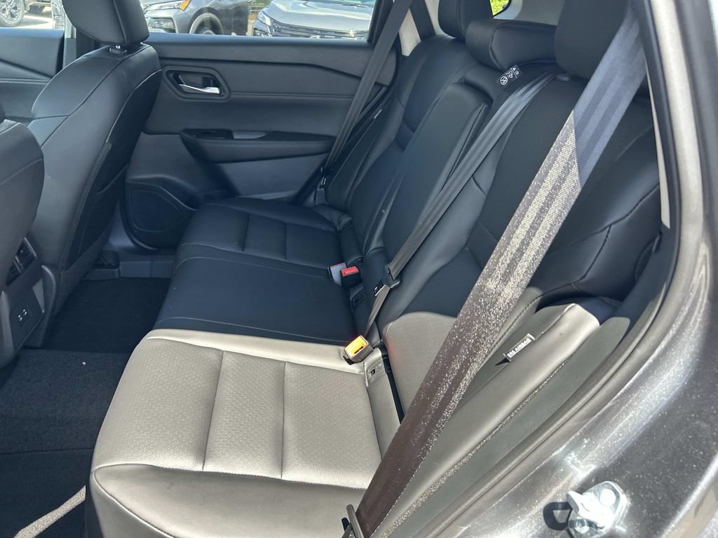 New 2026 Nissan Rogue Dark Armor AWD/4WD image 18