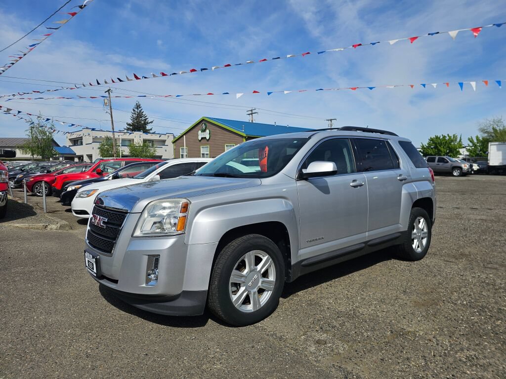 Used 2014 GMC Terrain SLT w/ Safety Package AWD/4WD image 3