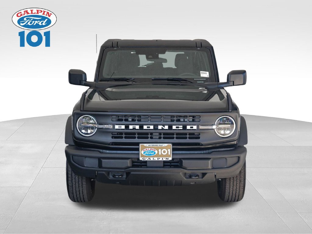 New 2025 Ford Bronco 4-Door AWD/4WD image 2