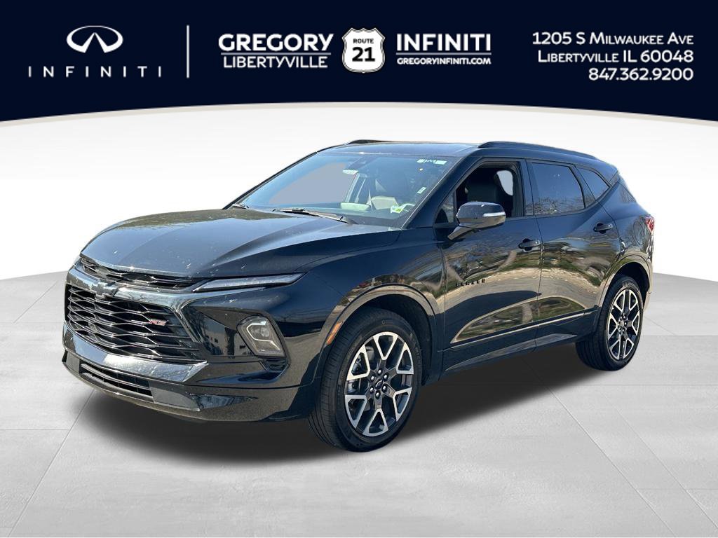 Used 2025 Chevrolet Blazer RS FWD image 1