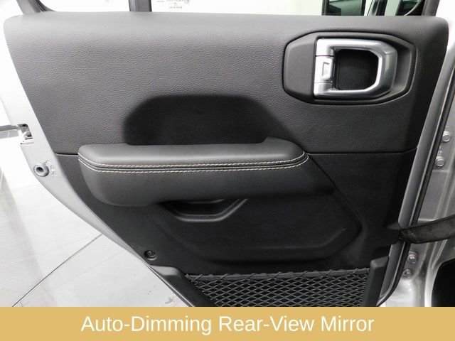 Used 2021 Jeep Wrangler Unlimited Sahara image 23