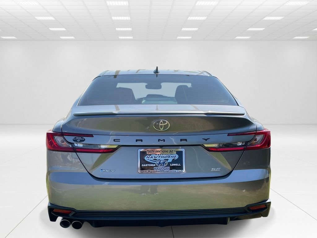 Used 2026 Toyota Camry SE w/ Multimedia Upgrade Package image 5