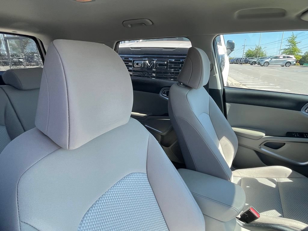 Certified 2022 Kia Soul LX FWD image 28