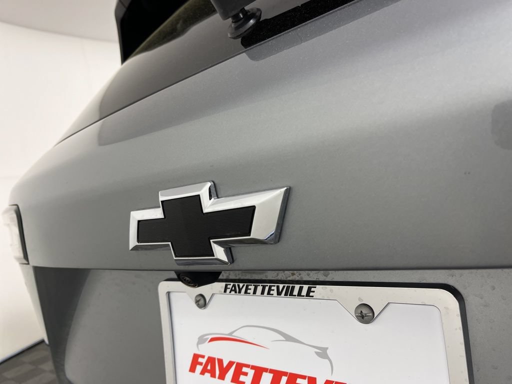 New 2026 Chevrolet Equinox ACTIV w/ Convenience Package III AWD/4WD image 19