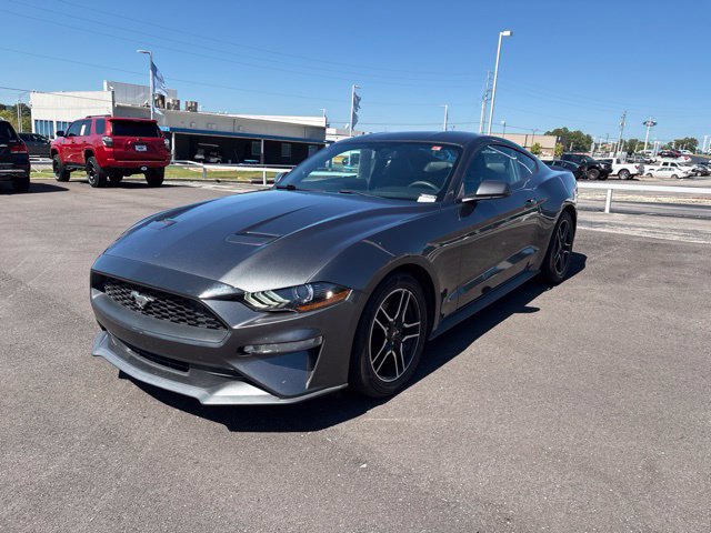 Used 2018 Ford Mustang Premium RWD image 3