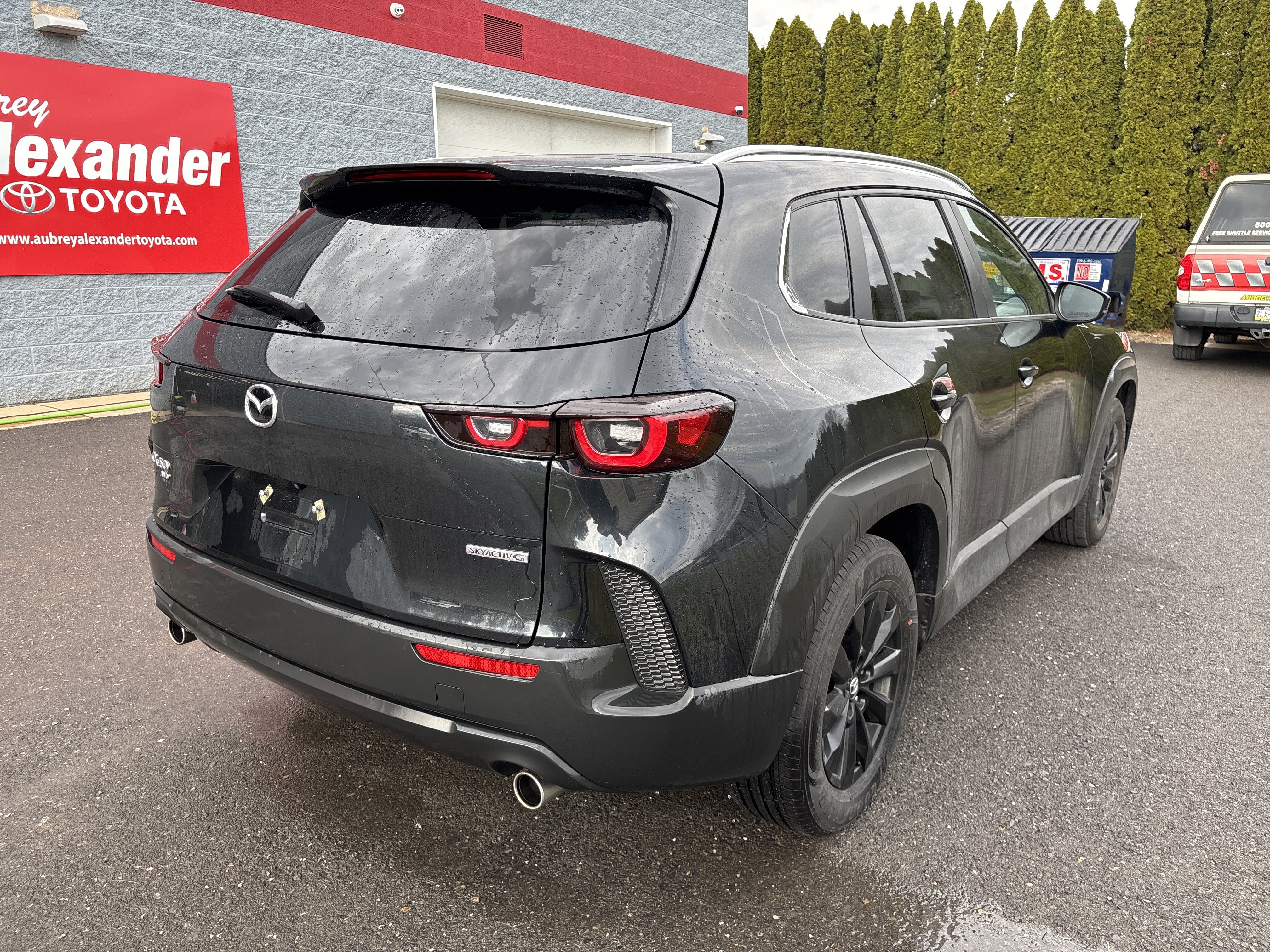 Used 2025 MAZDA CX-50 AWD 2.5 S w/ Preferred Package image 3