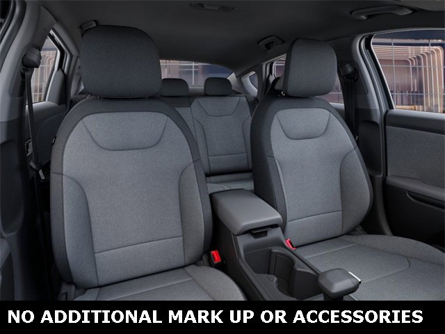 New 2025 Kia K4 LXS image 15