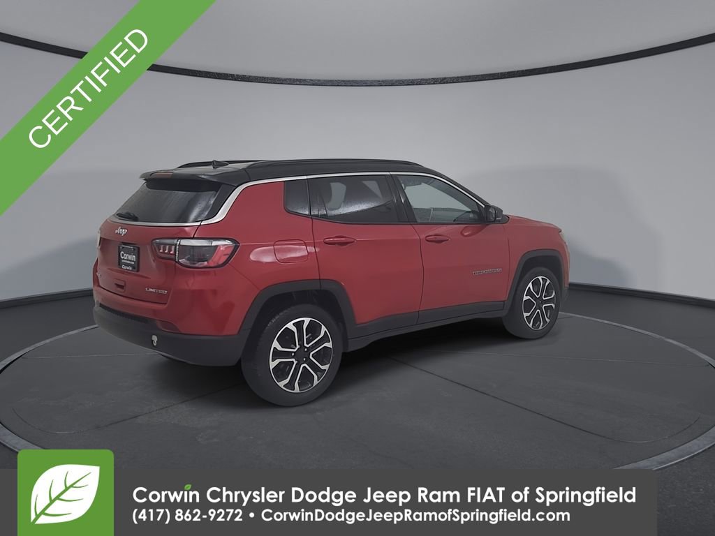 Used 2024 Jeep Compass Limited image 15