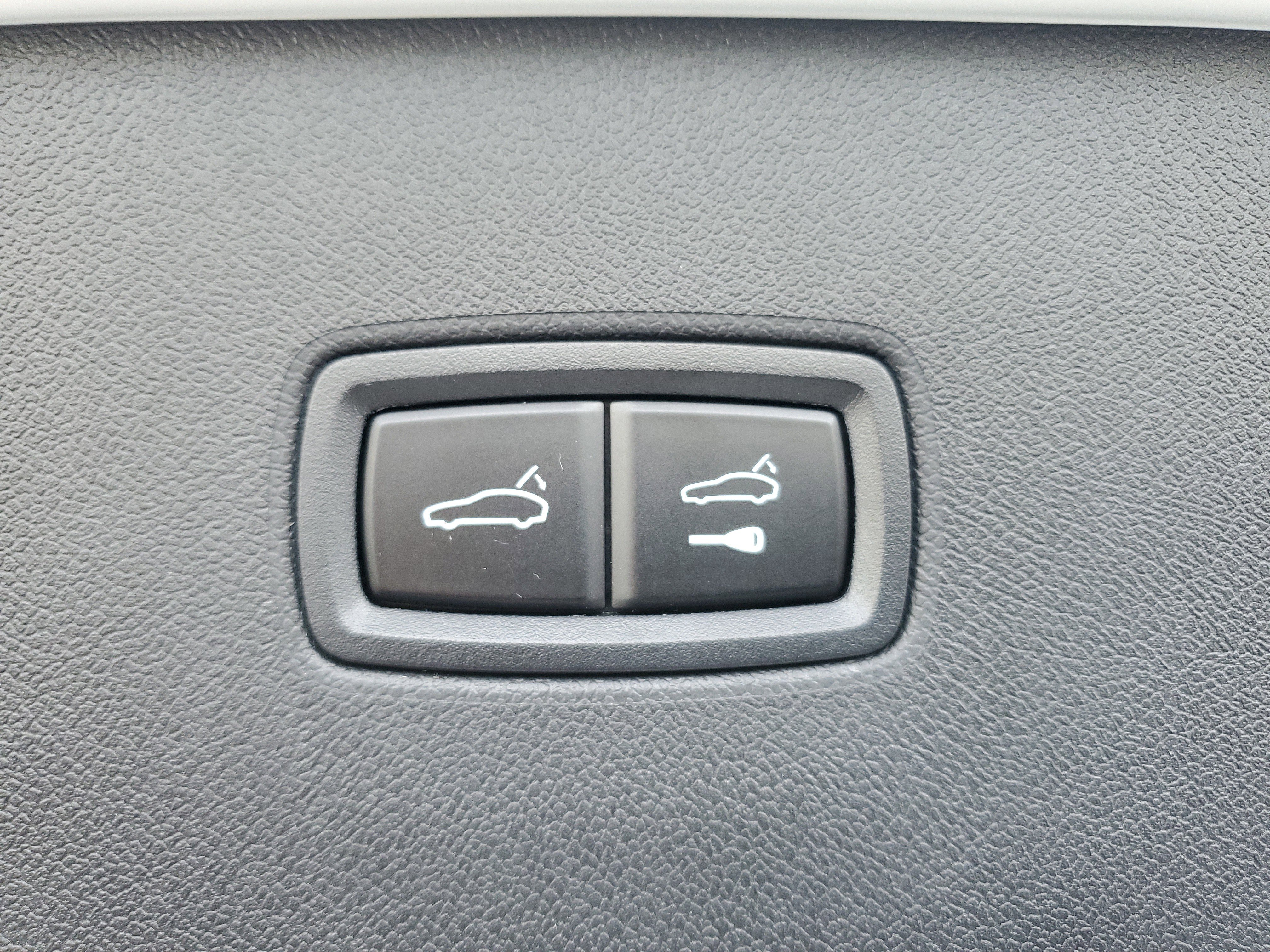 Used 2024 Porsche Cayenne E-Hybrid image 9