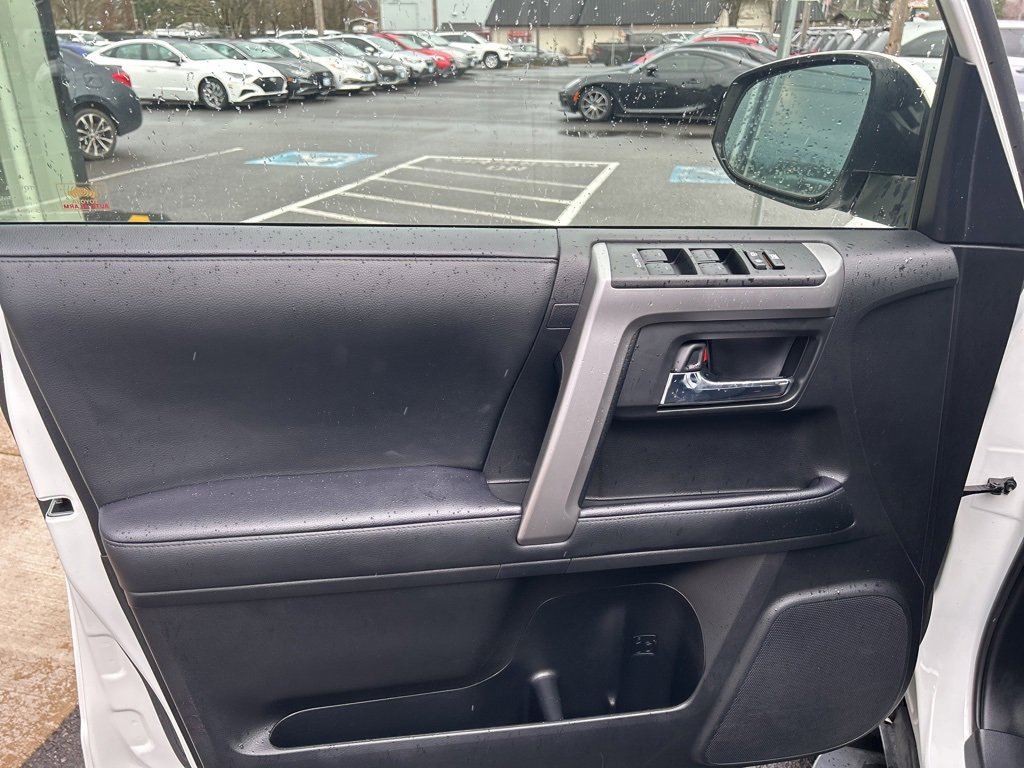 Used 2021 Toyota 4Runner Limited image 22