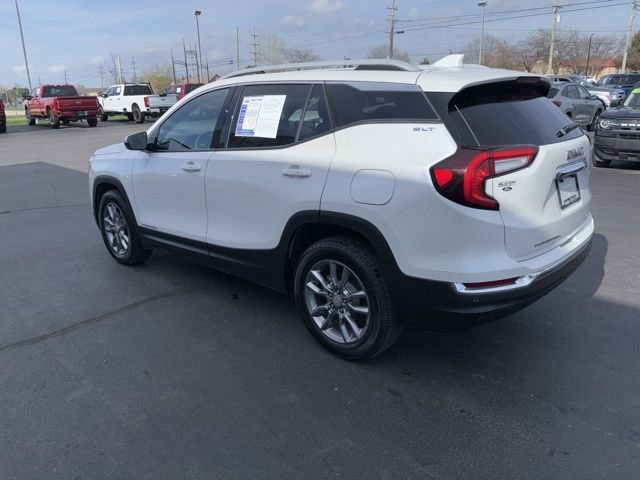 Used 2022 GMC Terrain SLT w/ Tech Package AWD/4WD image 16