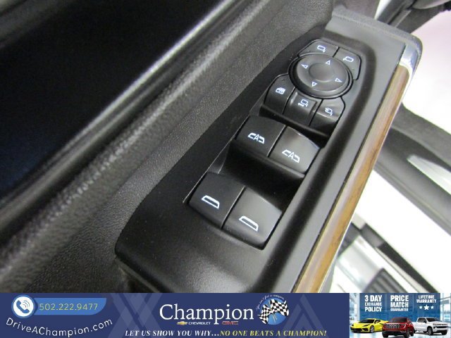 Used 2022 Chevrolet Silverado 3500 High Country w/ Safety Package II AWD/4WD image 32